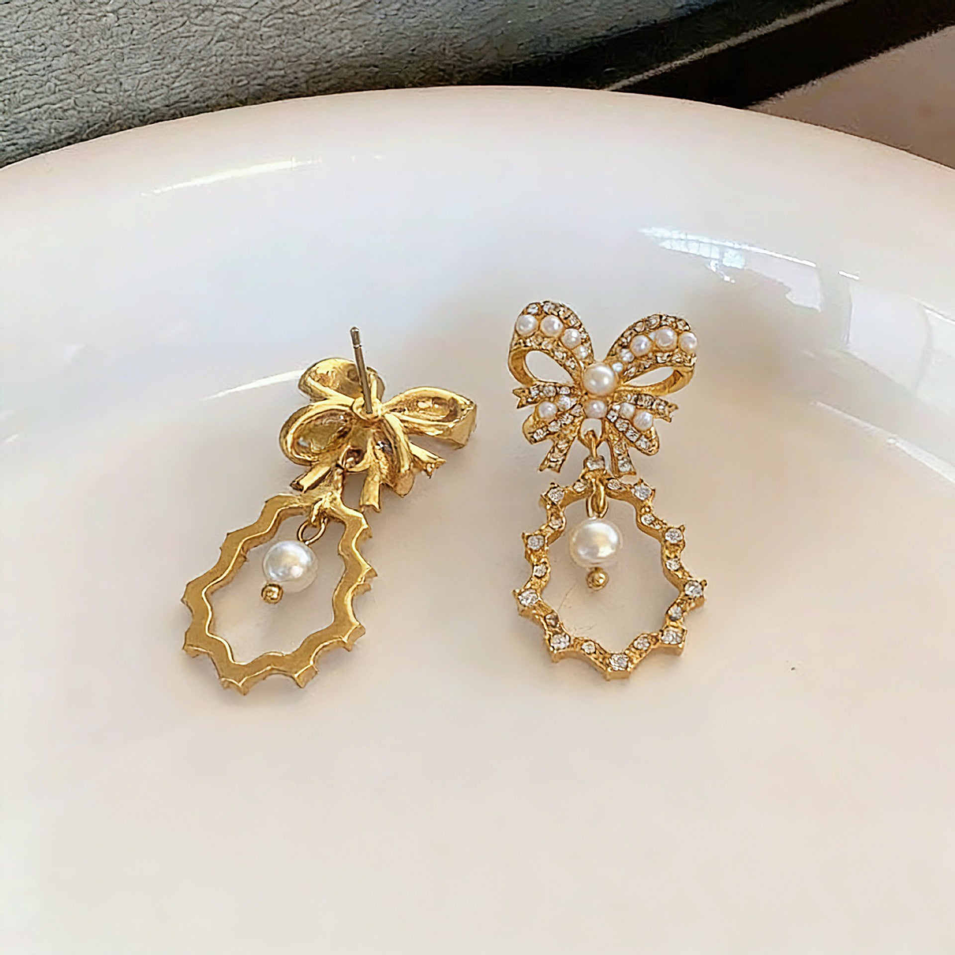 Retro Bow Tie Stud Earrings In Alloy With Zircon Inlay, Electroplated Finish And 925 Sterling Silver Posts