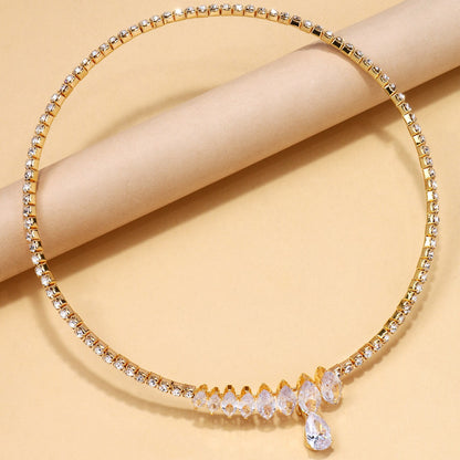 Water Droplets Choker For Women Featuring Alloy Chain With Zircon Rhinestone Pendant