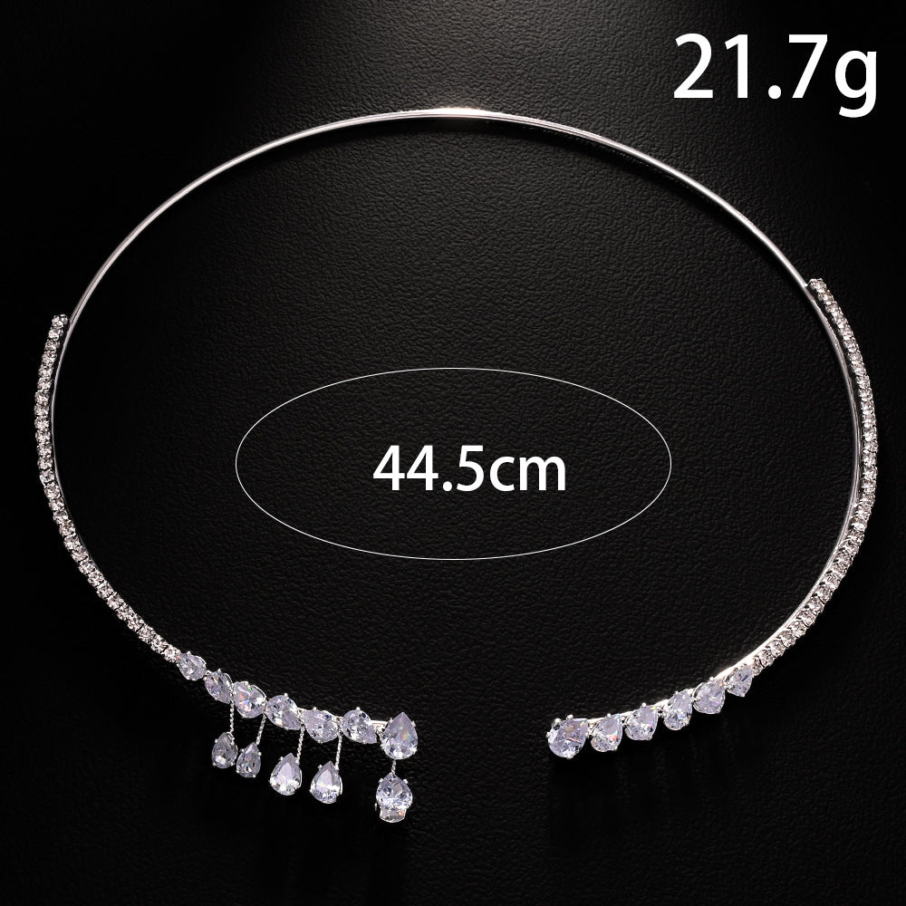 Water Droplets Choker For Women Featuring Alloy Chain With Zircon Rhinestone Pendant