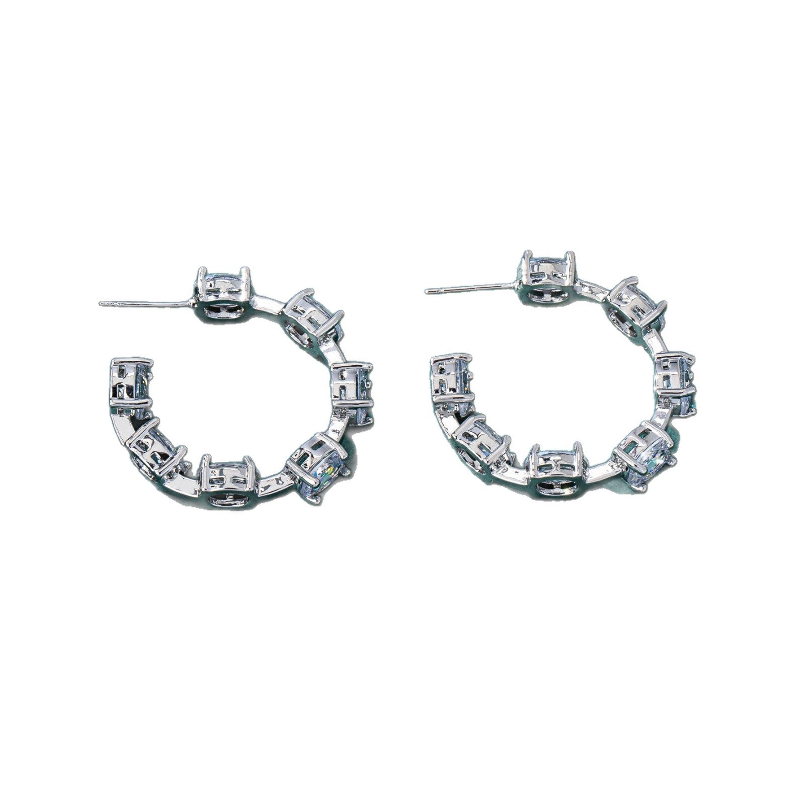 Circle Earrings For Unisex Featuring Zinc Alloy With Zircon Inlay And 925 Sterling Silver Studs In Silver