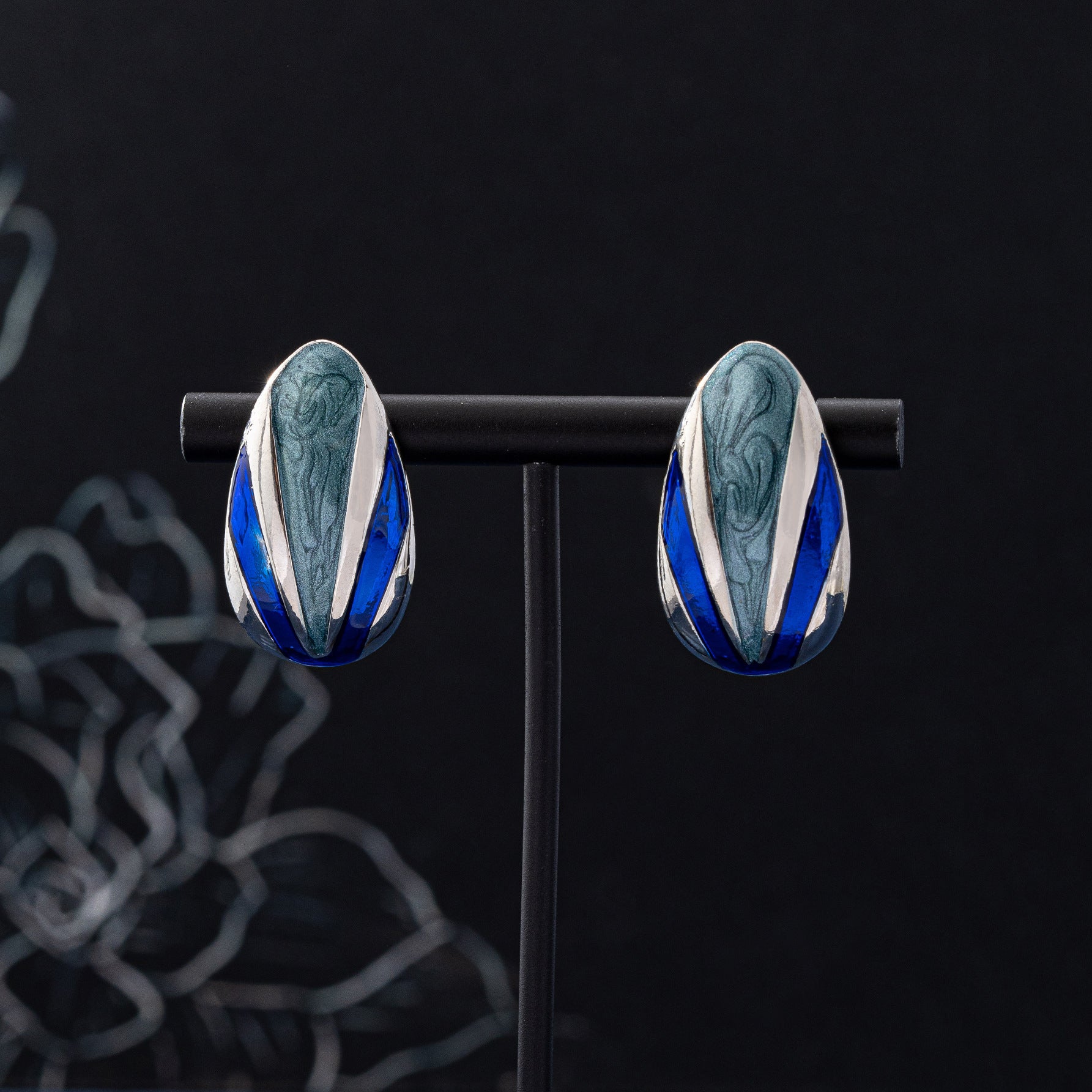Color Block Stud Earrings For Unisex Featuring Enamel Craft In Colour With Zinc Alloy And 925 Sterling Silver Ear Pins