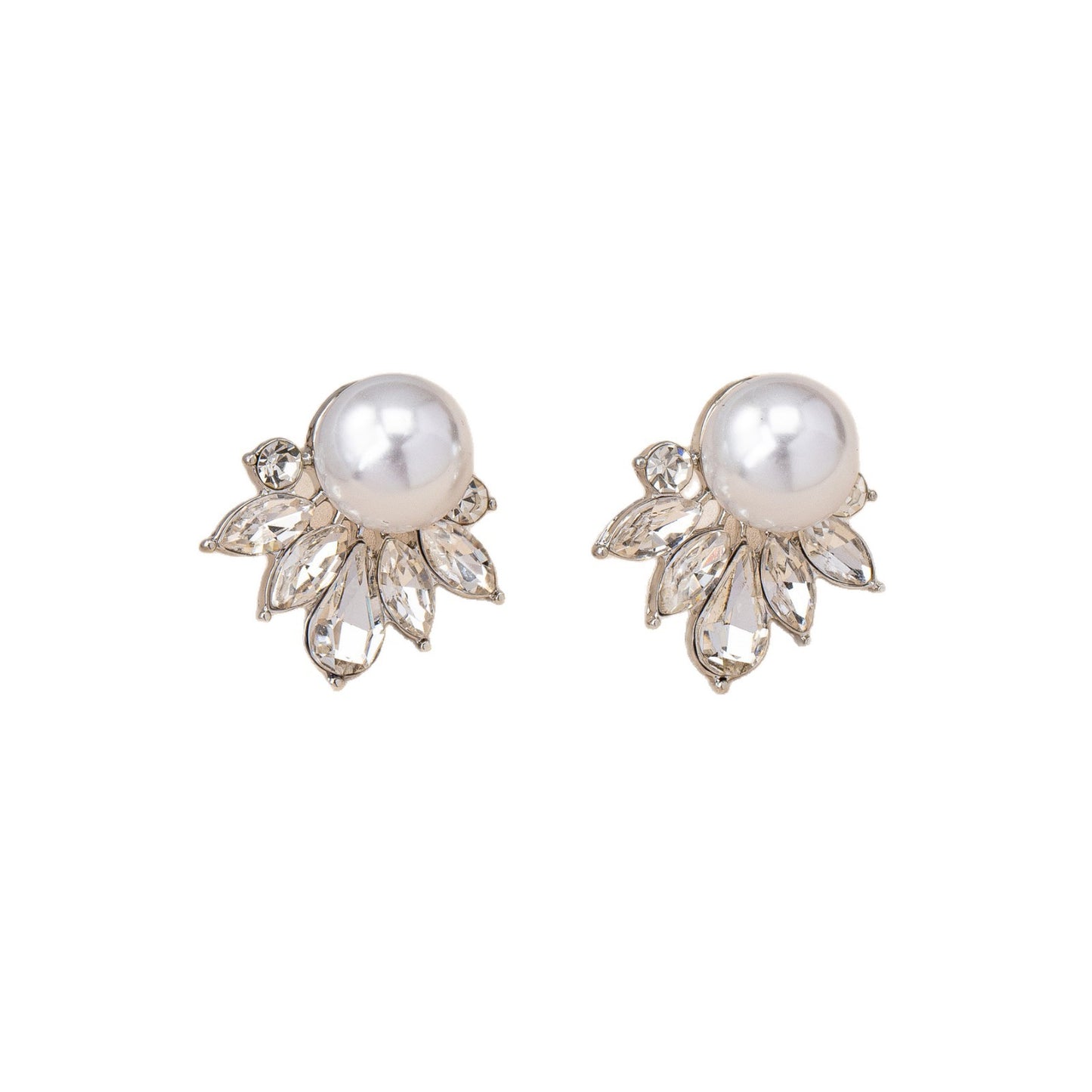 Retro Flowers Tassel Earrings For Women With Zinc Alloy Ear Pins And Artificial Pearl Inlay, Clip-On Style