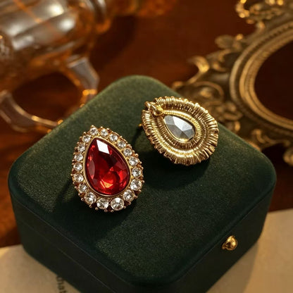 Elaborate Retro Water Droplets Stud Earrings For Unisex In Red Alloy With Rhinestones Inlay