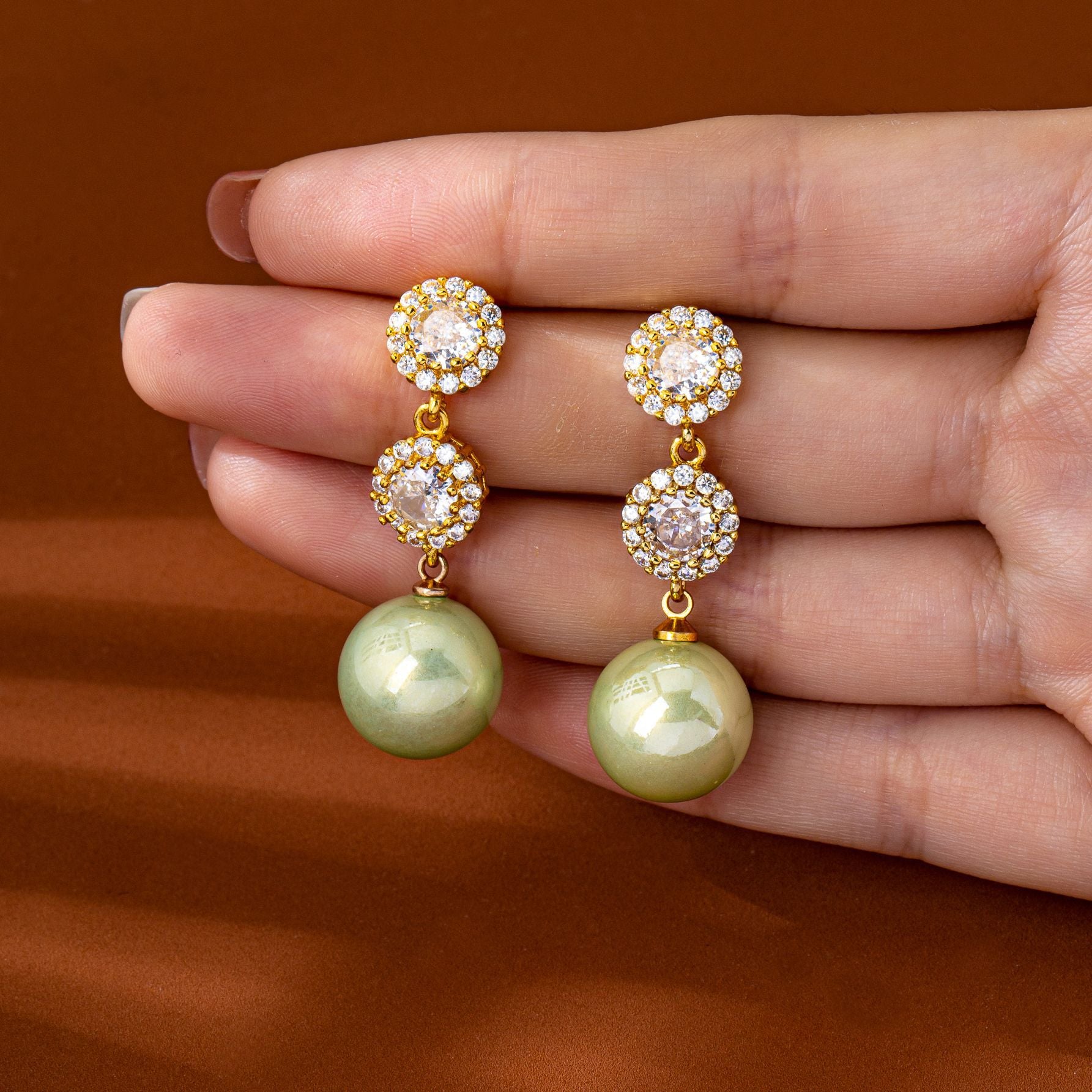 Drop Earrings With Flowers Design, Zinc Alloy Material Featuring Rhinestones, Available As Clip Earrings