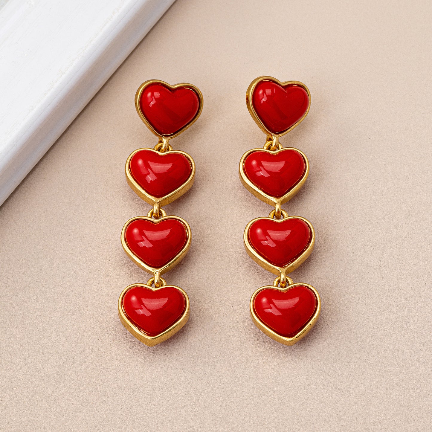 Retro Heart Shape Stud Earrings With Tassel In Red, Electroplated Finish And Zinc Alloy Posts