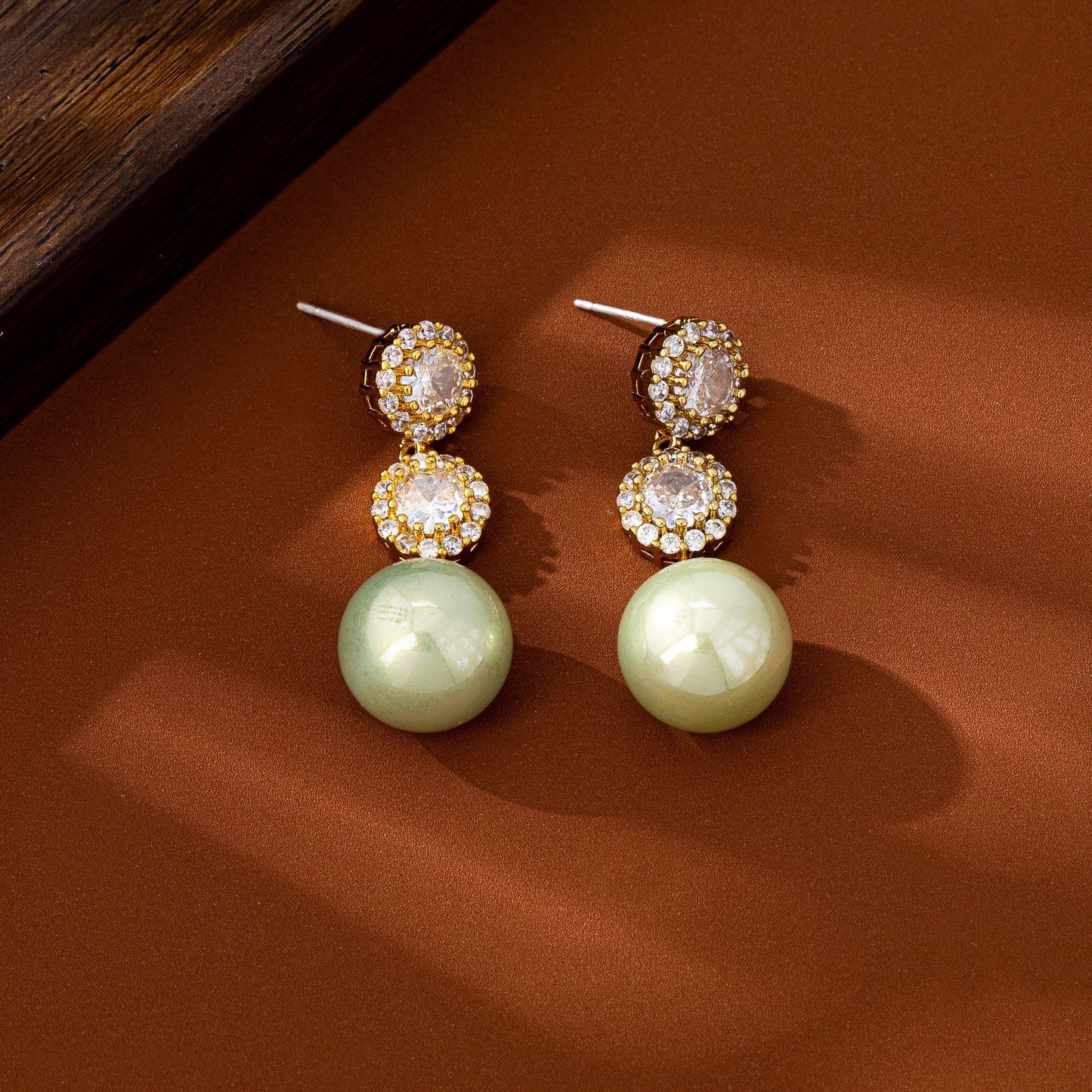 Drop Earrings With Flowers Design, Zinc Alloy Material Featuring Rhinestones, Available As Clip Earrings