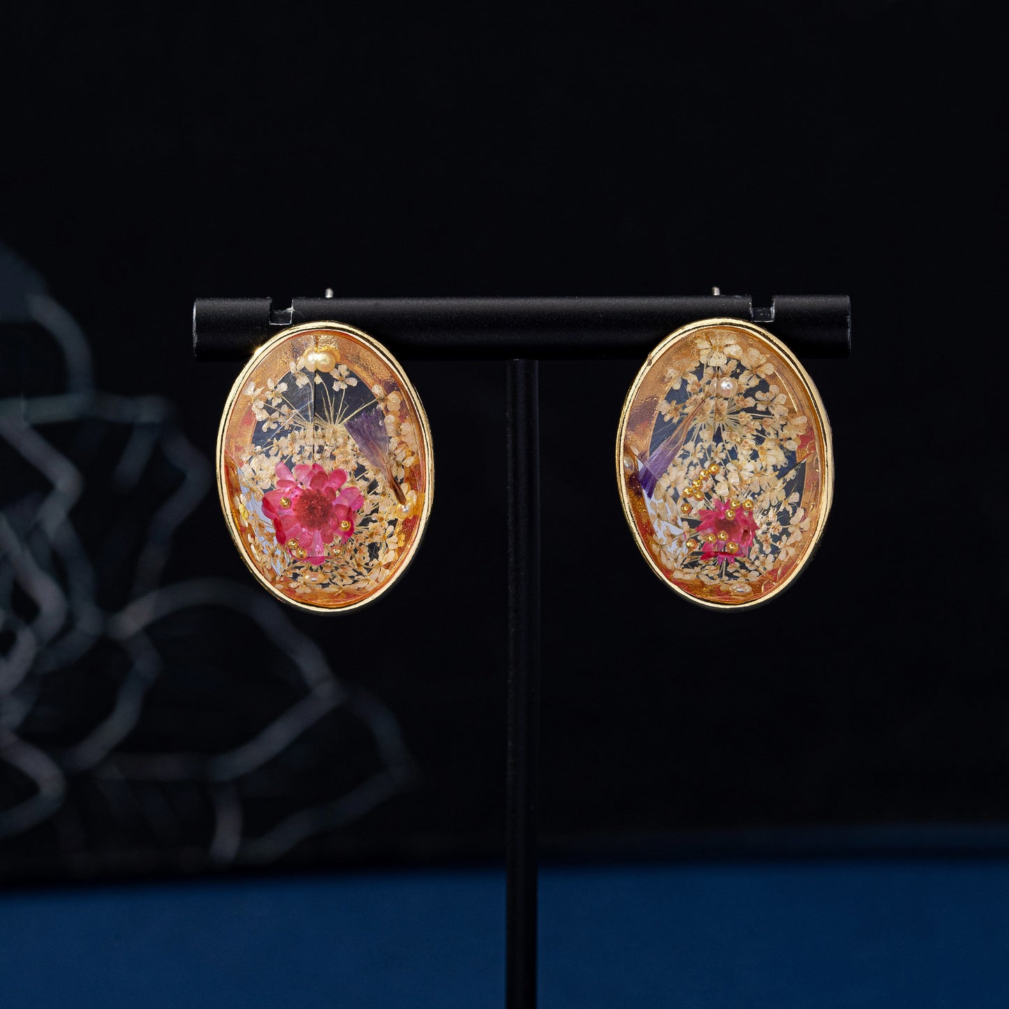 Dried Flowers Stud Earrings For Women In Natural Pink With Amber Inlay, Zinc Alloy, And Electroplated Finish