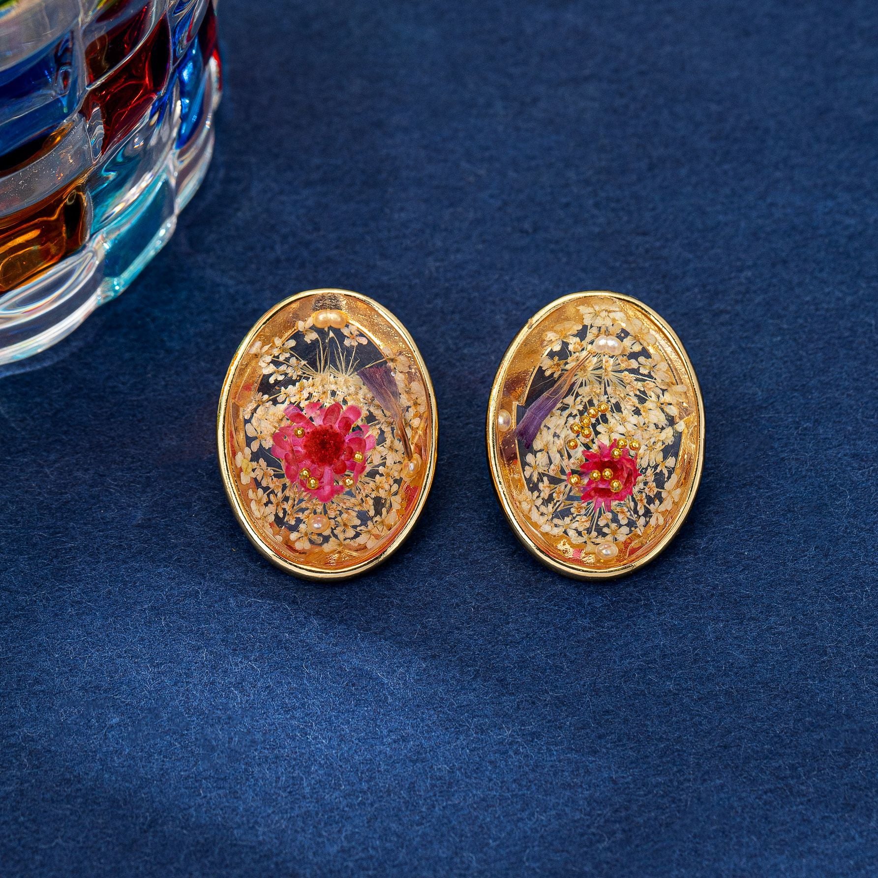 Dried Flowers Stud Earrings For Women In Natural Pink With Amber Inlay, Zinc Alloy, And Electroplated Finish
