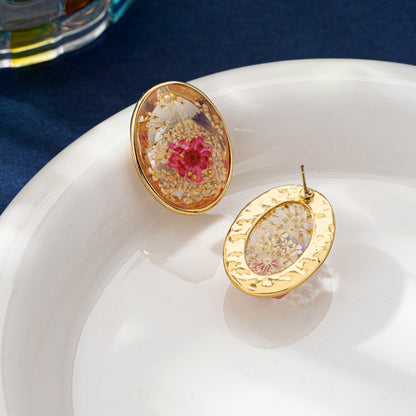 Dried Flowers Stud Earrings For Women In Natural Pink With Amber Inlay, Zinc Alloy, And Electroplated Finish
