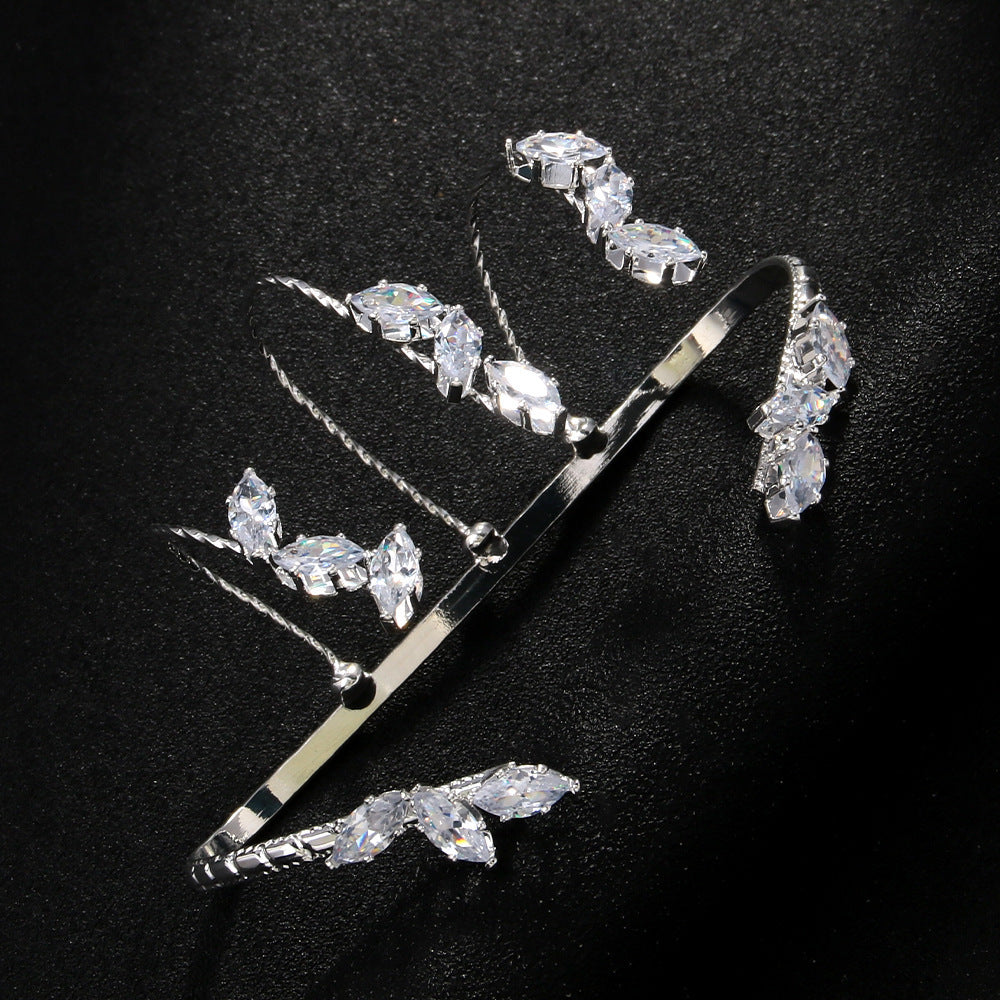 Geometric Silver Alloy Bangle For Women With Electroplated Finish And Zircon Inlay