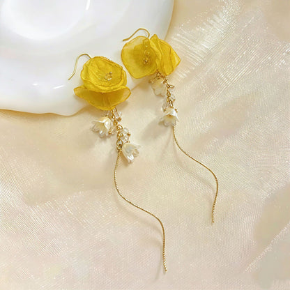 Sweet Yellow Flowers Stud Earrings For Unisex Featuring Zinc Alloy Material