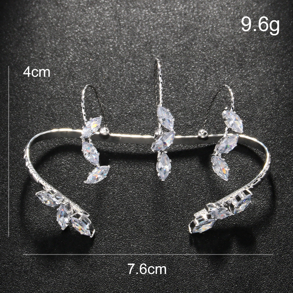 Geometric Silver Alloy Bangle For Women With Electroplated Finish And Zircon Inlay