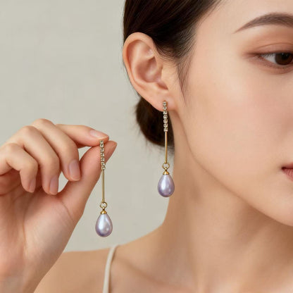 Elegant Water Droplets Stud Earrings For Women In Silver Featuring 925 Sterling Silver Ear Pins And Copper Material