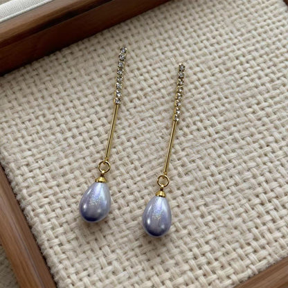 Elegant Water Droplets Stud Earrings For Women In Silver Featuring 925 Sterling Silver Ear Pins And Copper Material