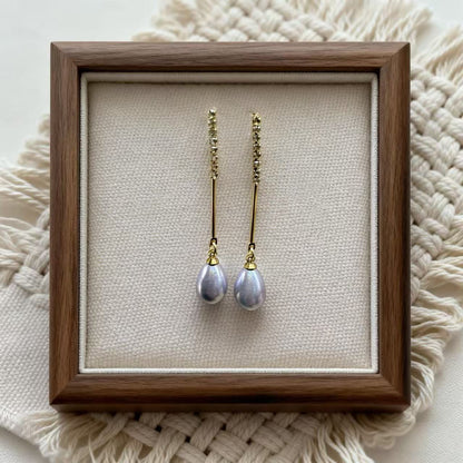 Elegant Water Droplets Stud Earrings For Women In Silver Featuring 925 Sterling Silver Ear Pins And Copper Material