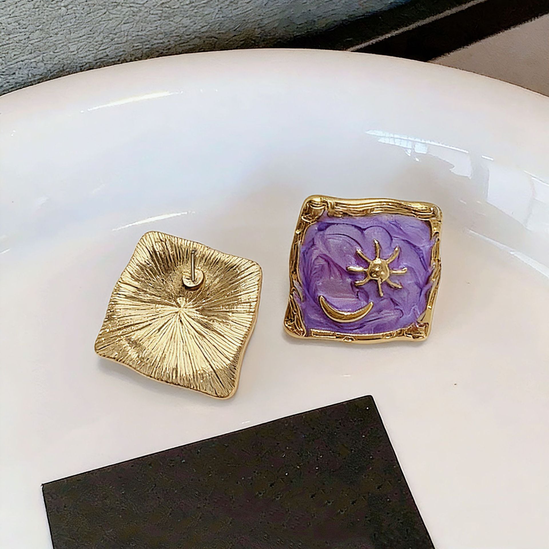 Retro Star Stud Earrings For Women In Lavender Alloy With 925 Sterling Silver Ear Pins
