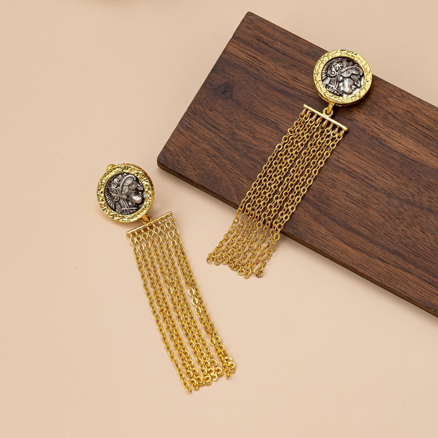 Retro Roman Numeral Tassel Stud Earrings For Unisex, Crafted In Zinc Alloy With Zircon Inlay