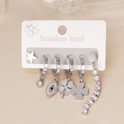 Lucky Heart Simple Style Earrings For Women In Gold, Waterproof Non Tarnish Titanium Steel With 304 Stainless Steel Ear Pins