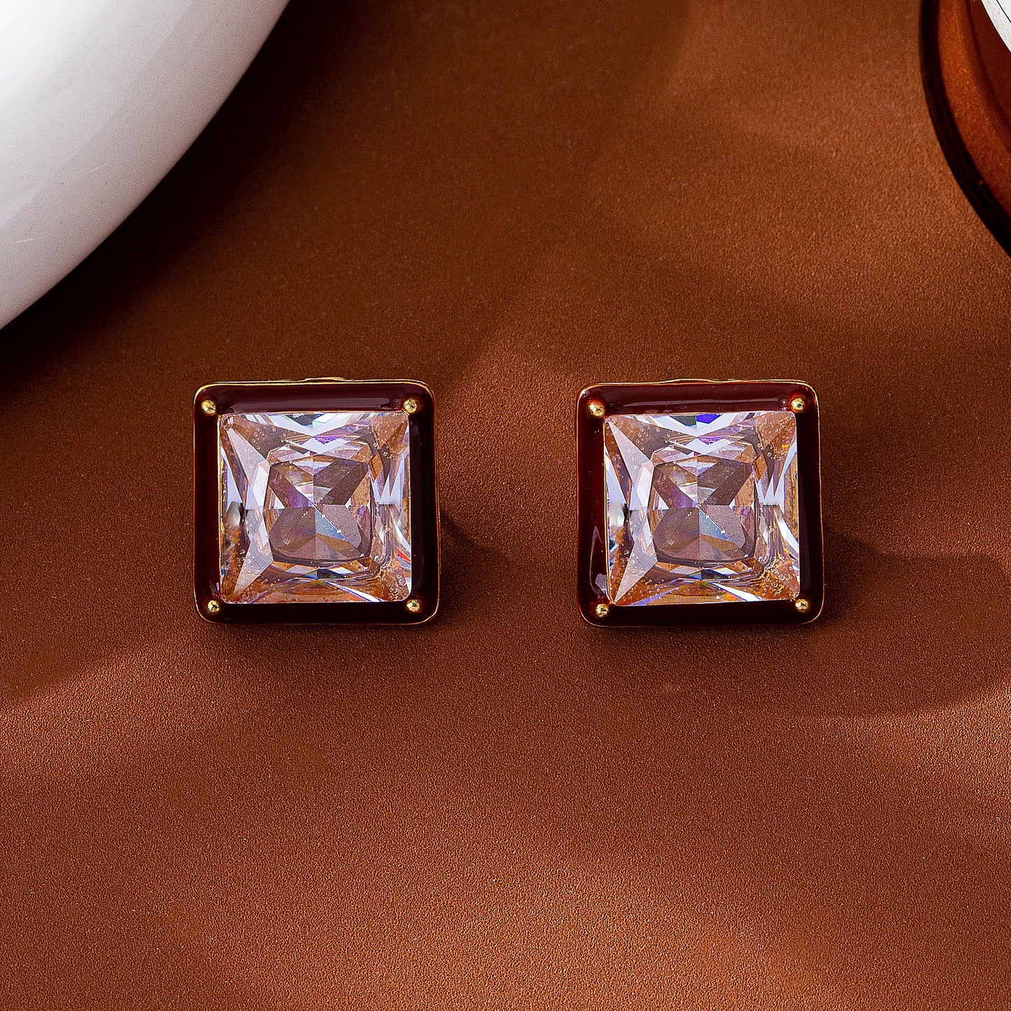 Elaborate Geometric Stud Earrings For Unisex Featuring Zinc Alloy With Zircon Inlay And 925 Sterling Silver Ear Pins