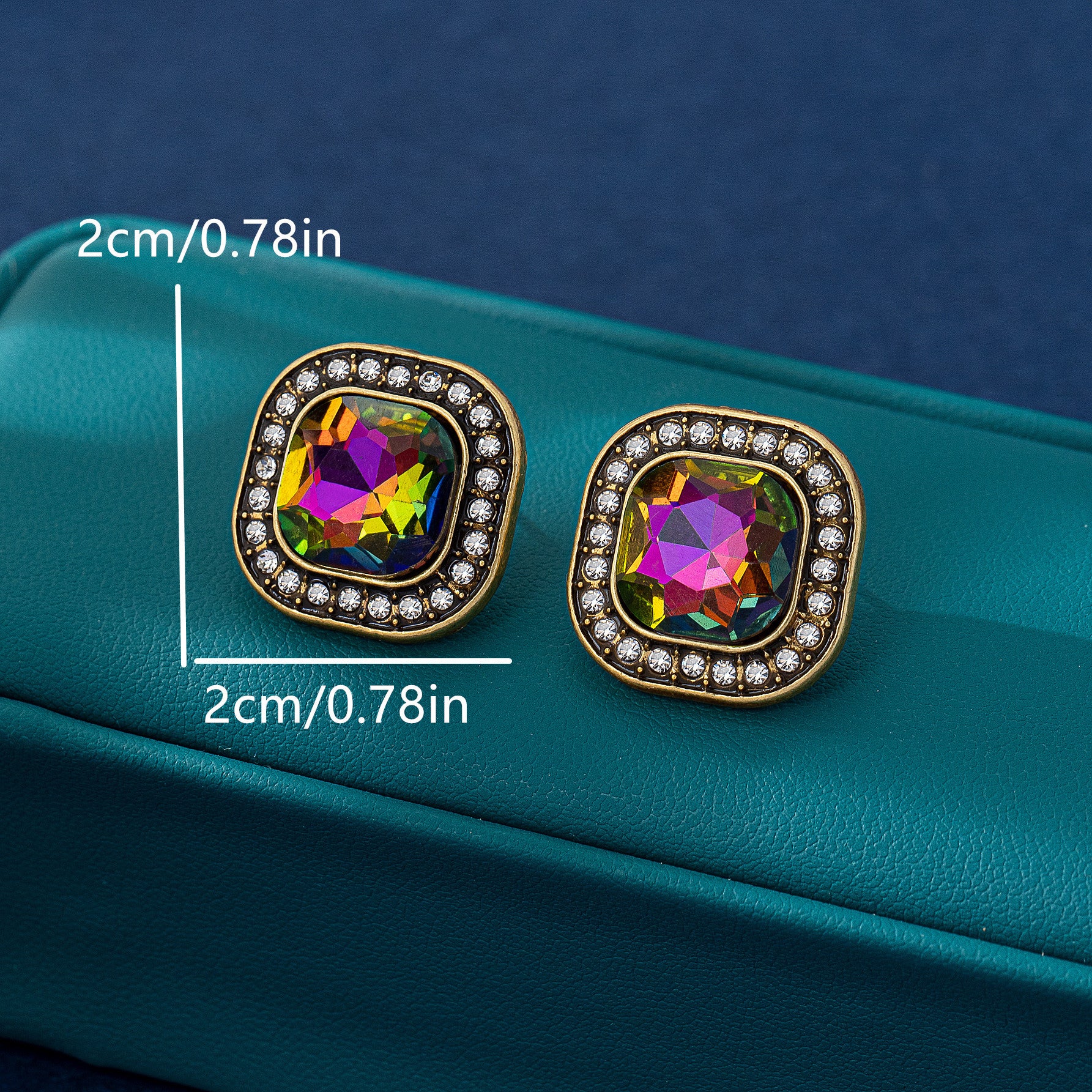 Retro Square Stud Earrings For Women In Green Metal With Rhinestones Featuring Electroplated Finish