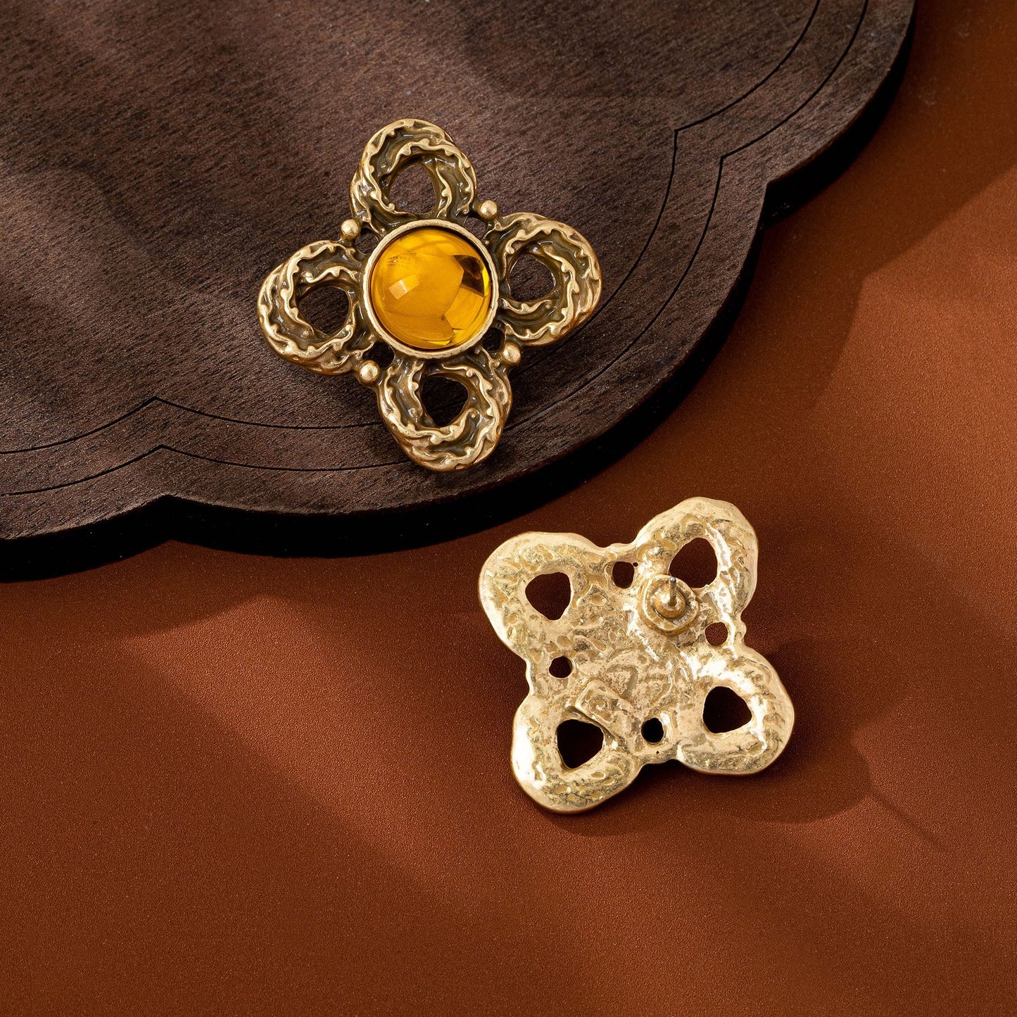 Yellow Flowers Stud Earrings For Unisex Featuring Zinc Alloy With Glass Inlay And 925 Sterling Silver Ear Pins
