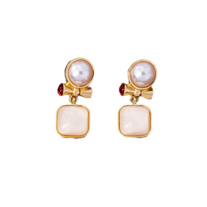 Natural Pink Flowers Stud Earrings For Unisex Featuring Zinc Alloy With 925 Sterling Silver Posts And Cat's Eye Stone Inlay