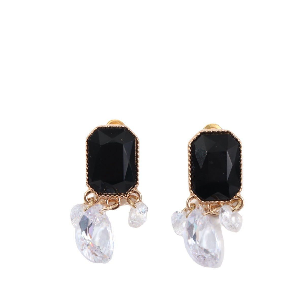 Retro Geometric Stud Earrings For Women With Dyed Black Alloy And Crystal Tassel Design