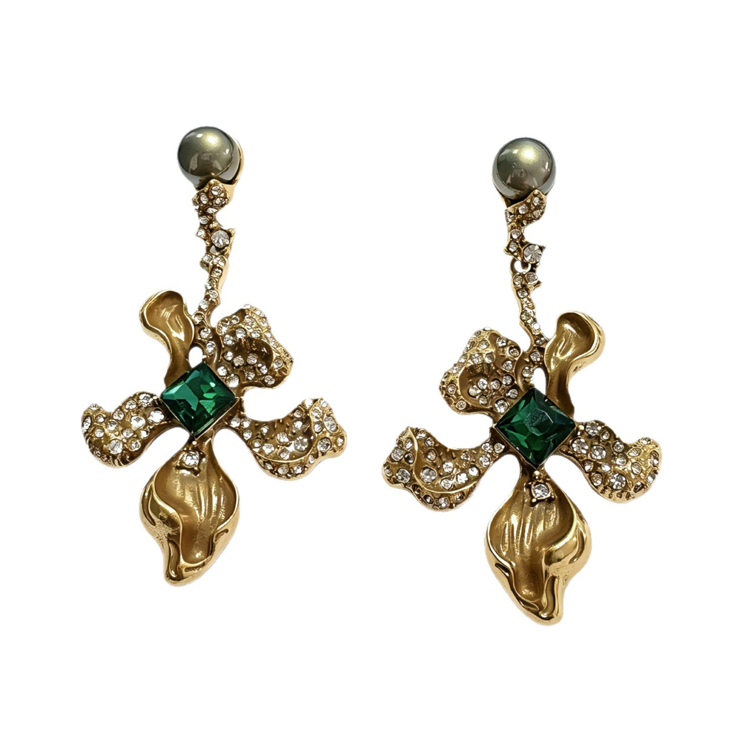 Unisex Silver Flowers Stud Earrings For Everyday Wear Featuring 925 Sterling Silver Posts And Crystal Inlay