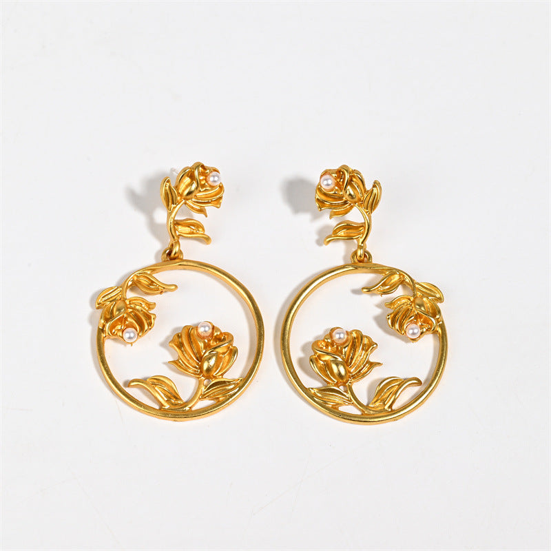 Retro Silver Rose Earrings For Women, Electroplated With Zinc Alloy Studs