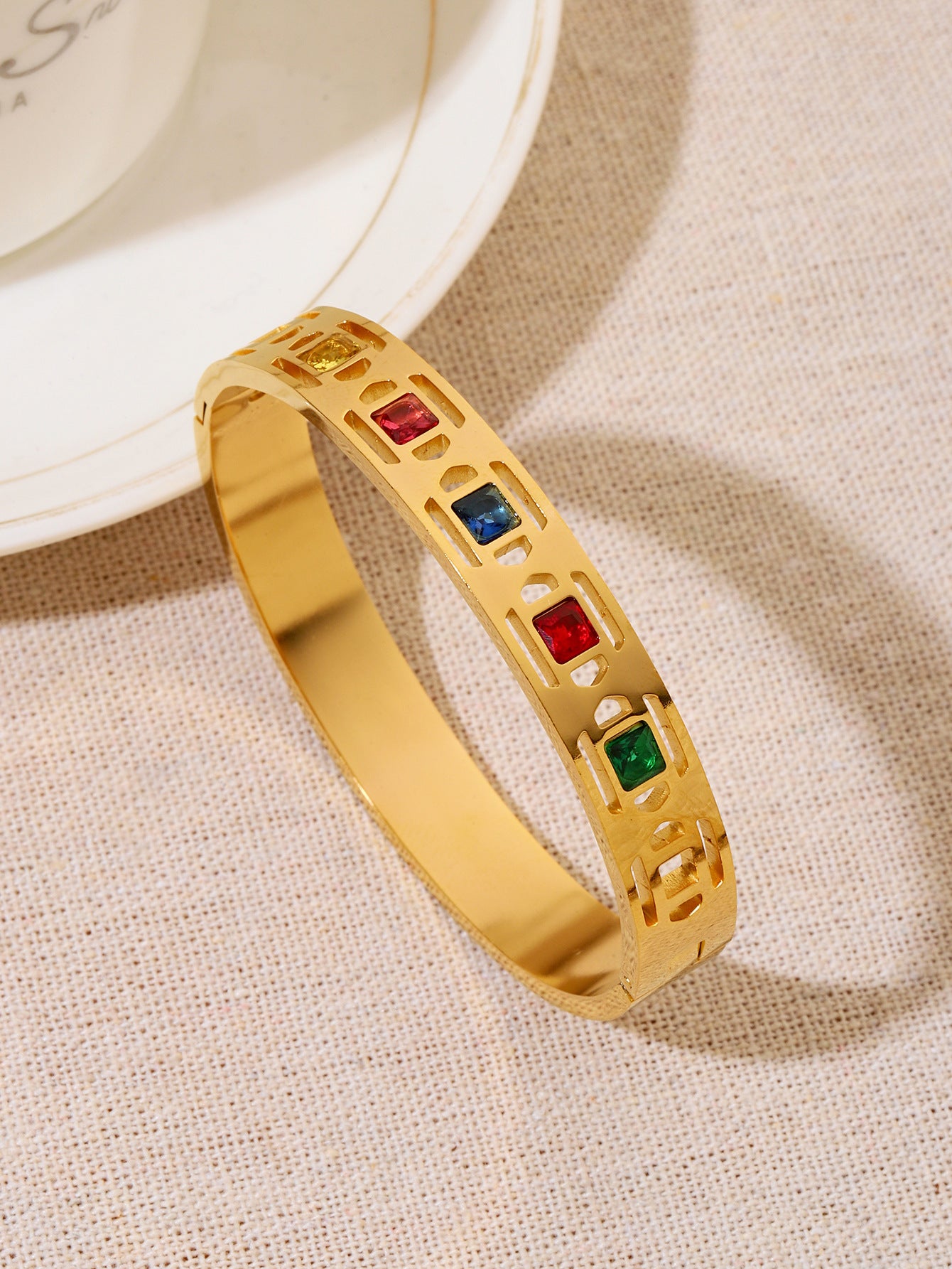 Circle Titanium Steel Bangle With Zircon Inlay In Gold