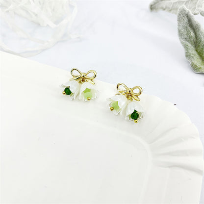 Sweet Silver Alloy Flowers Earrings For Women With Electroplated Finish, Stylish Stud Earrings