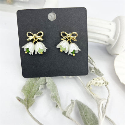 Sweet Silver Alloy Flowers Earrings For Women With Electroplated Finish, Stylish Stud Earrings
