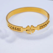B00965 Gold
