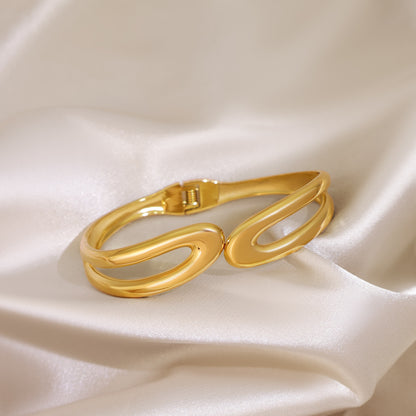 Double Ring Bangle For Women In Simple Style, Titanium Steel With Gold Plating And Spring Ring Clasp