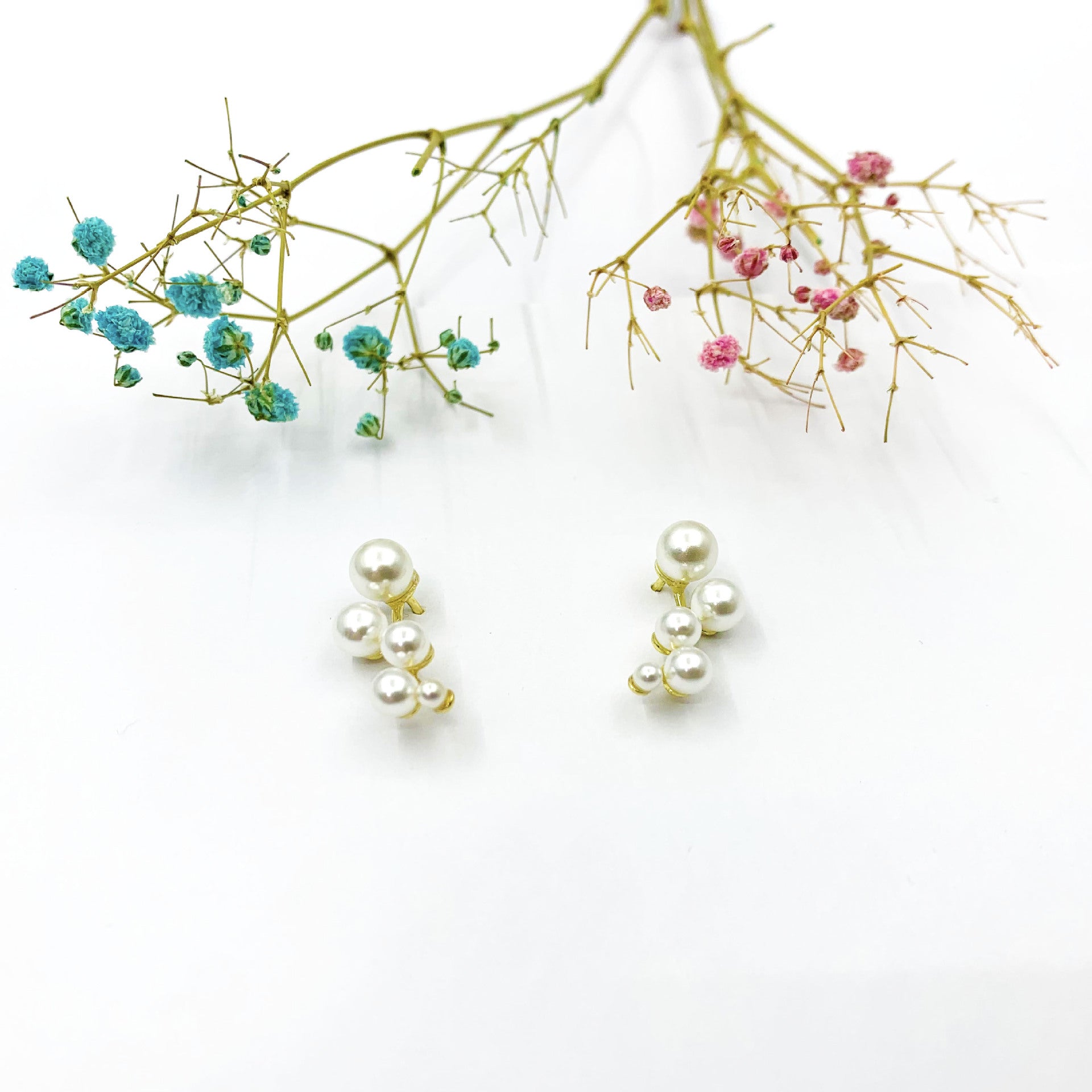 Geometric Copper Stud Earrings For Women With Artificial Gemstones, Perfect For Wedding