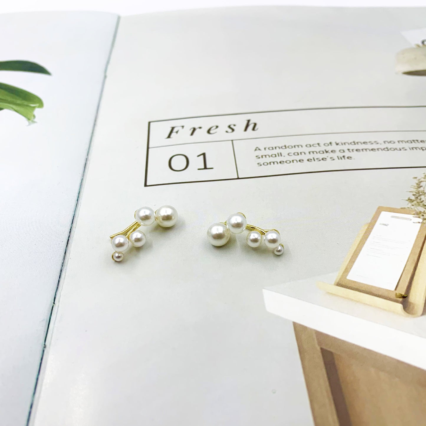 Geometric Copper Stud Earrings For Women With Artificial Gemstones, Perfect For Wedding