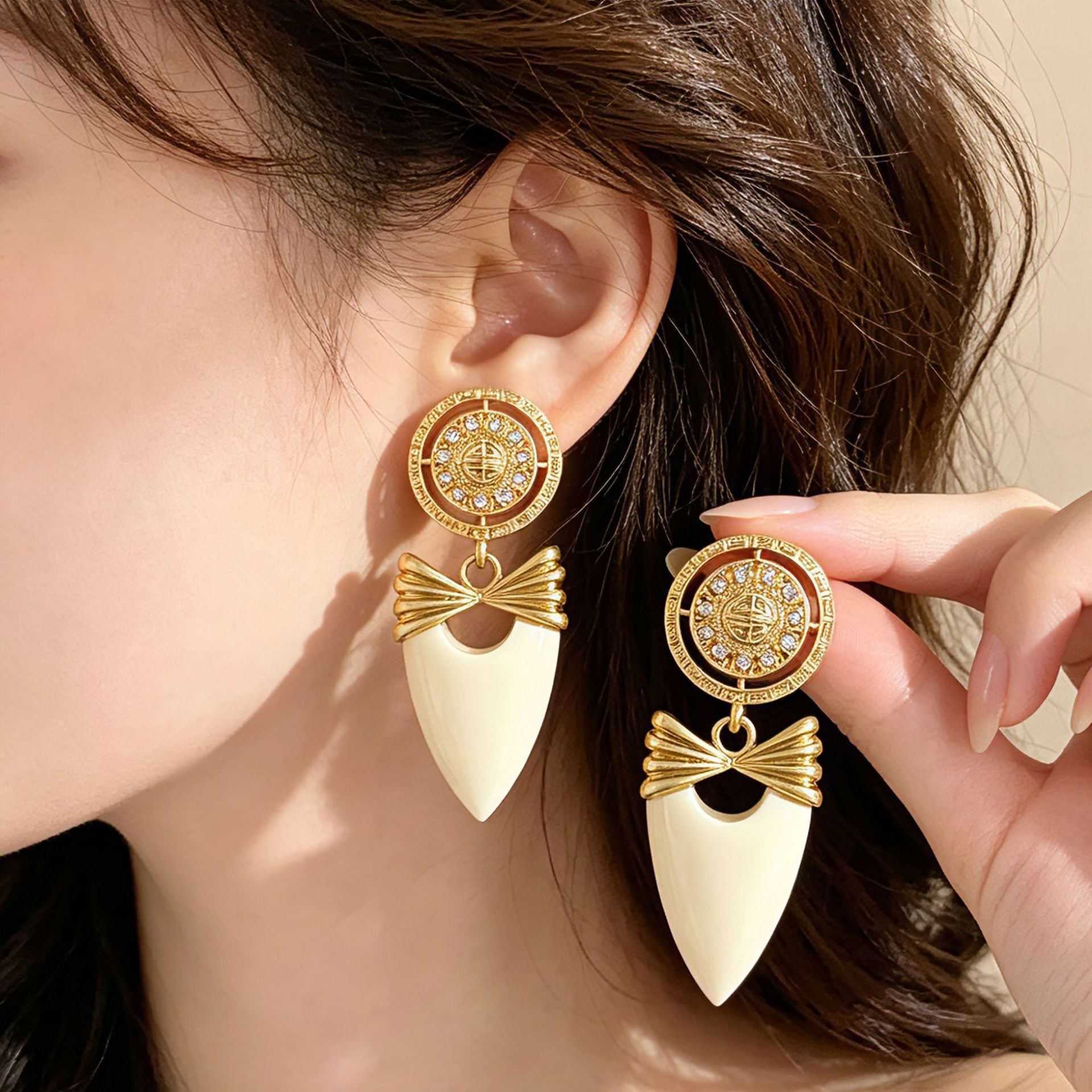 Round Drop Earrings For Women In White Zinc Alloy With Rhinestones And 925 Sterling Silver Studs