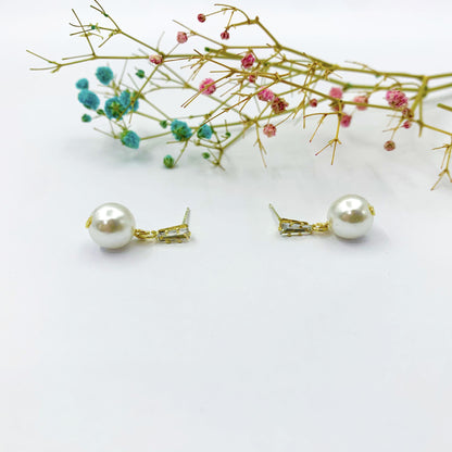 Crystal Stud Earrings For Women With Alloy Ear Pins