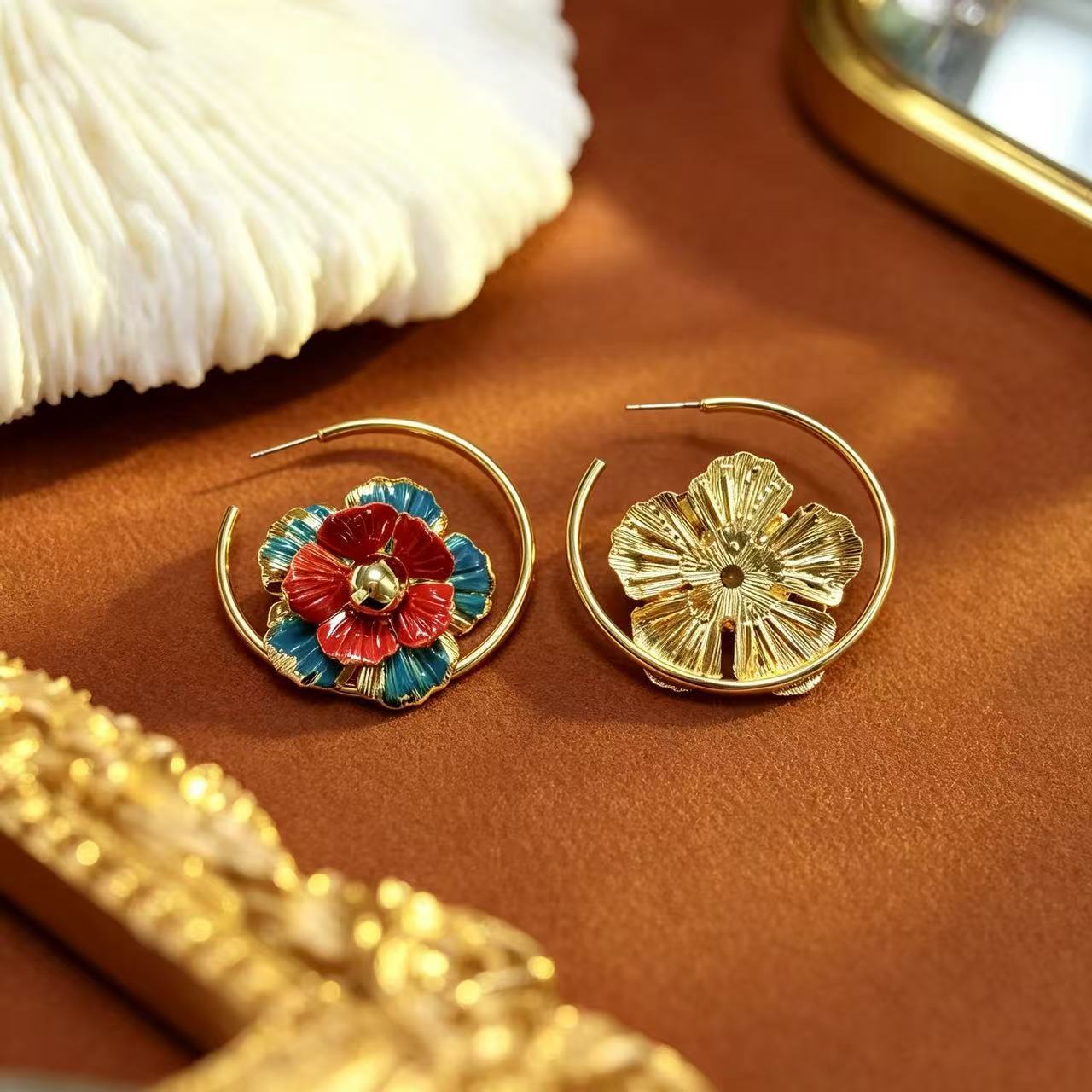 Flowers Hoop Earrings For Unisex Featuring Enamel Craft And Alloy Material With 925 Sterling Silver Stud Posts In Silver