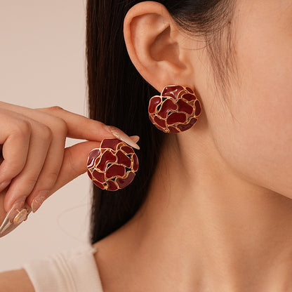 Simple Style Red Enamel Flowers Stud Earrings For Unisex Featuring Alloy Material