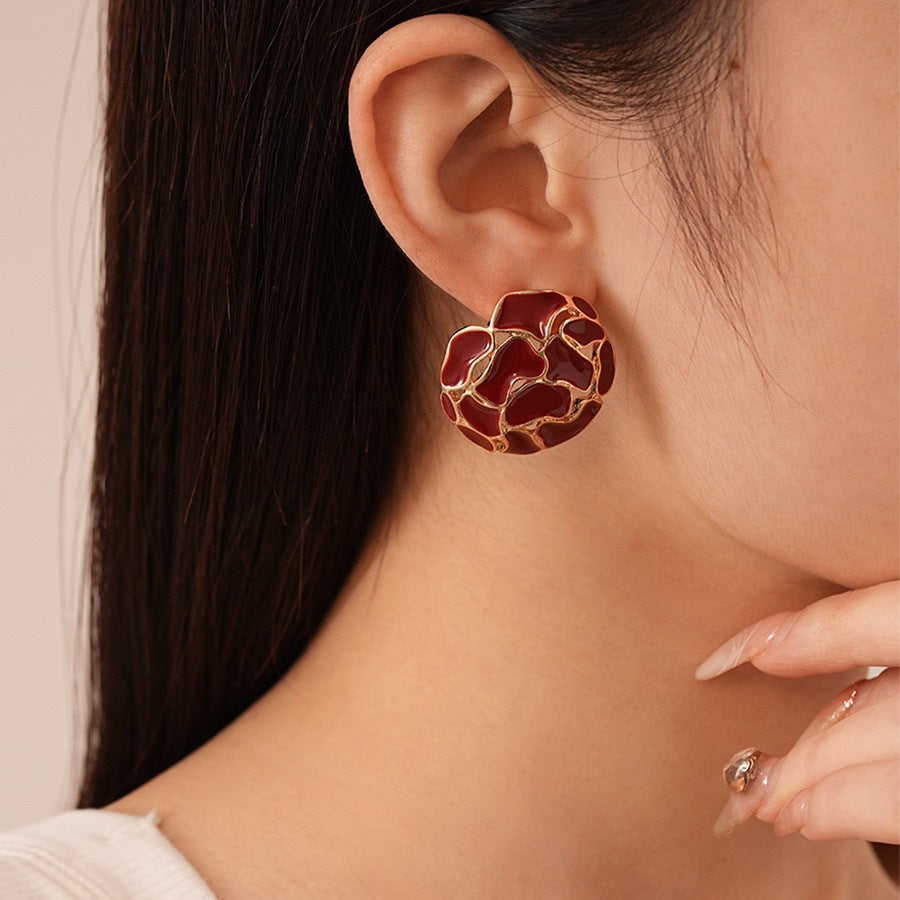 Simple Style Red Enamel Flowers Stud Earrings For Unisex Featuring Alloy Material