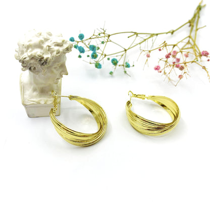 Geometric Silver Alloy Stud Earrings For Women In With Artificial Gemstones Inlay