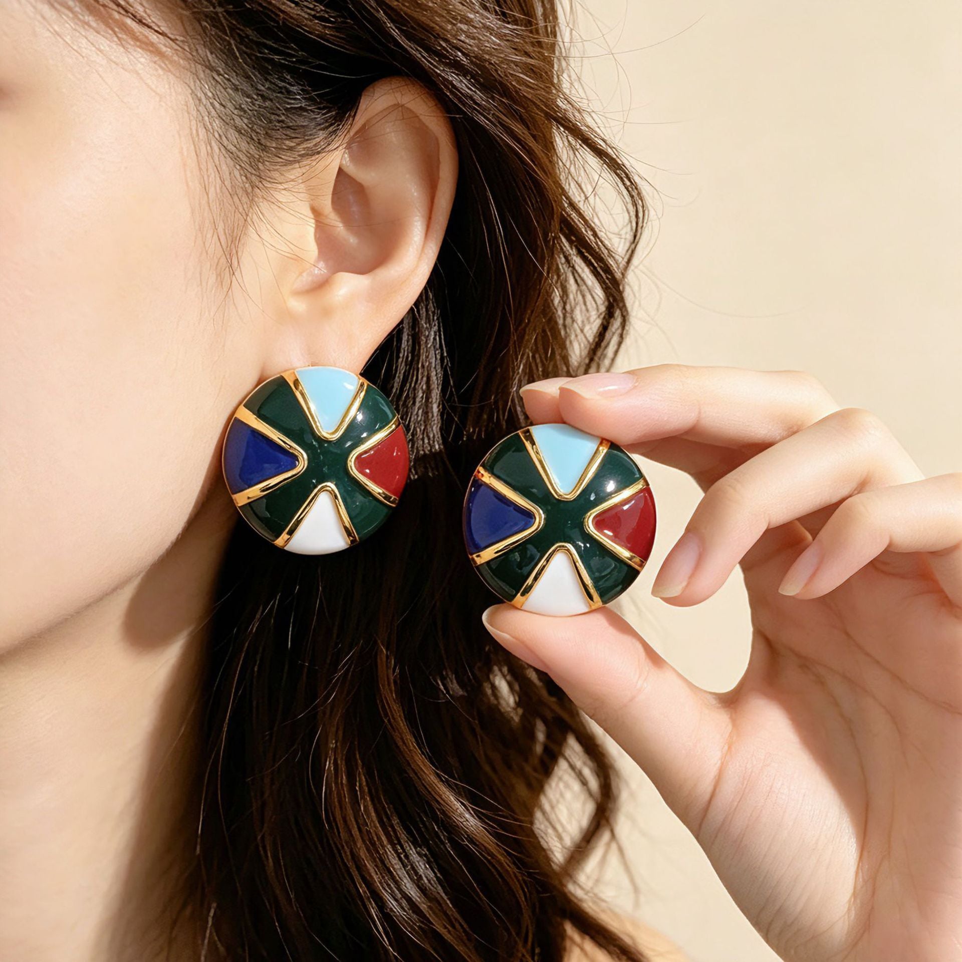Round Enamel Stud Earrings For Women In Silver Featuring 925 Sterling Silver Ear Pins And Zinc Alloy Material