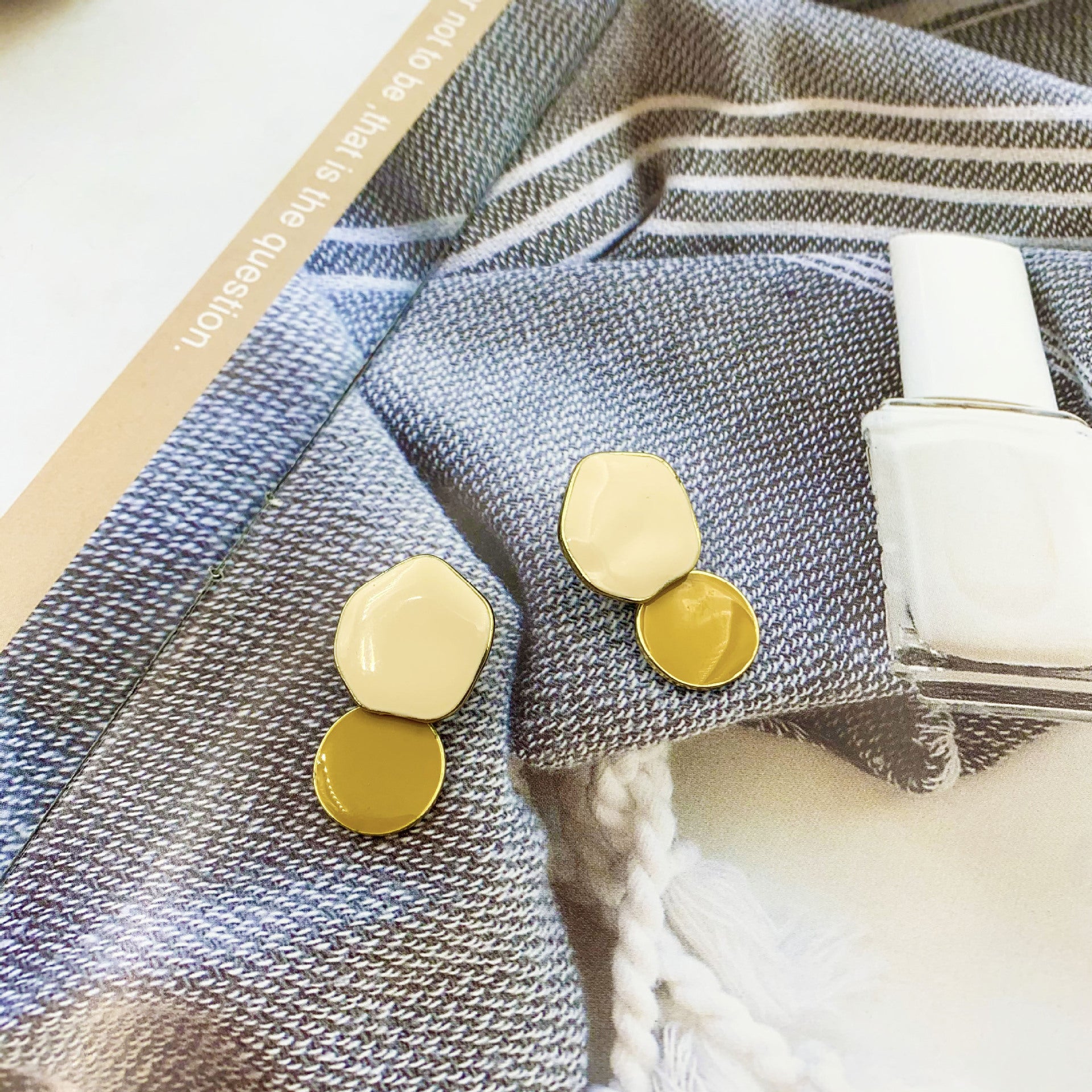 Color Block Stud Earrings For Women In Alloy With Enamel And Artificial Gemstones