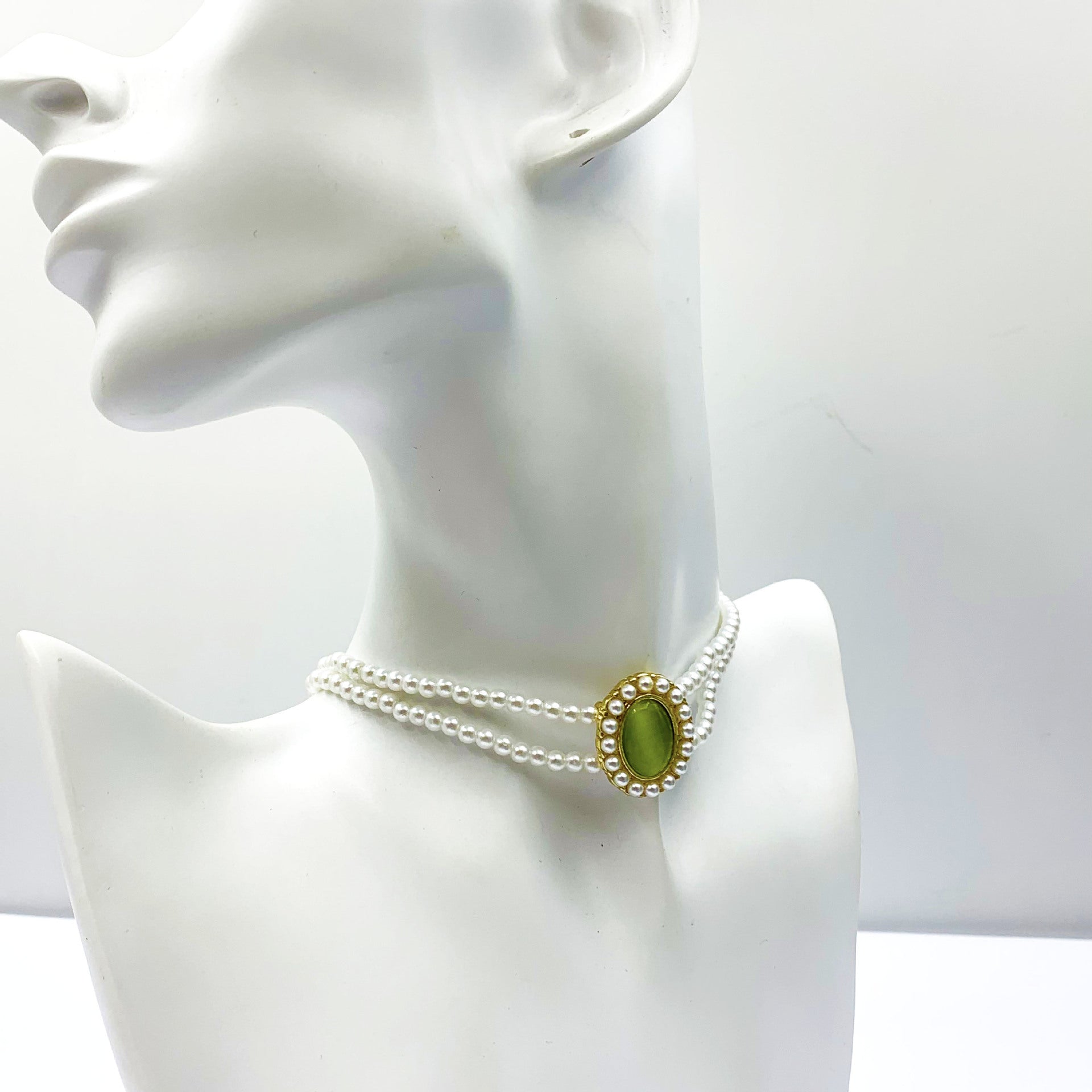 Pearl Gem Choker Necklace For Women, Featuring Gem Inlay, Perfect For Wedding Occasions