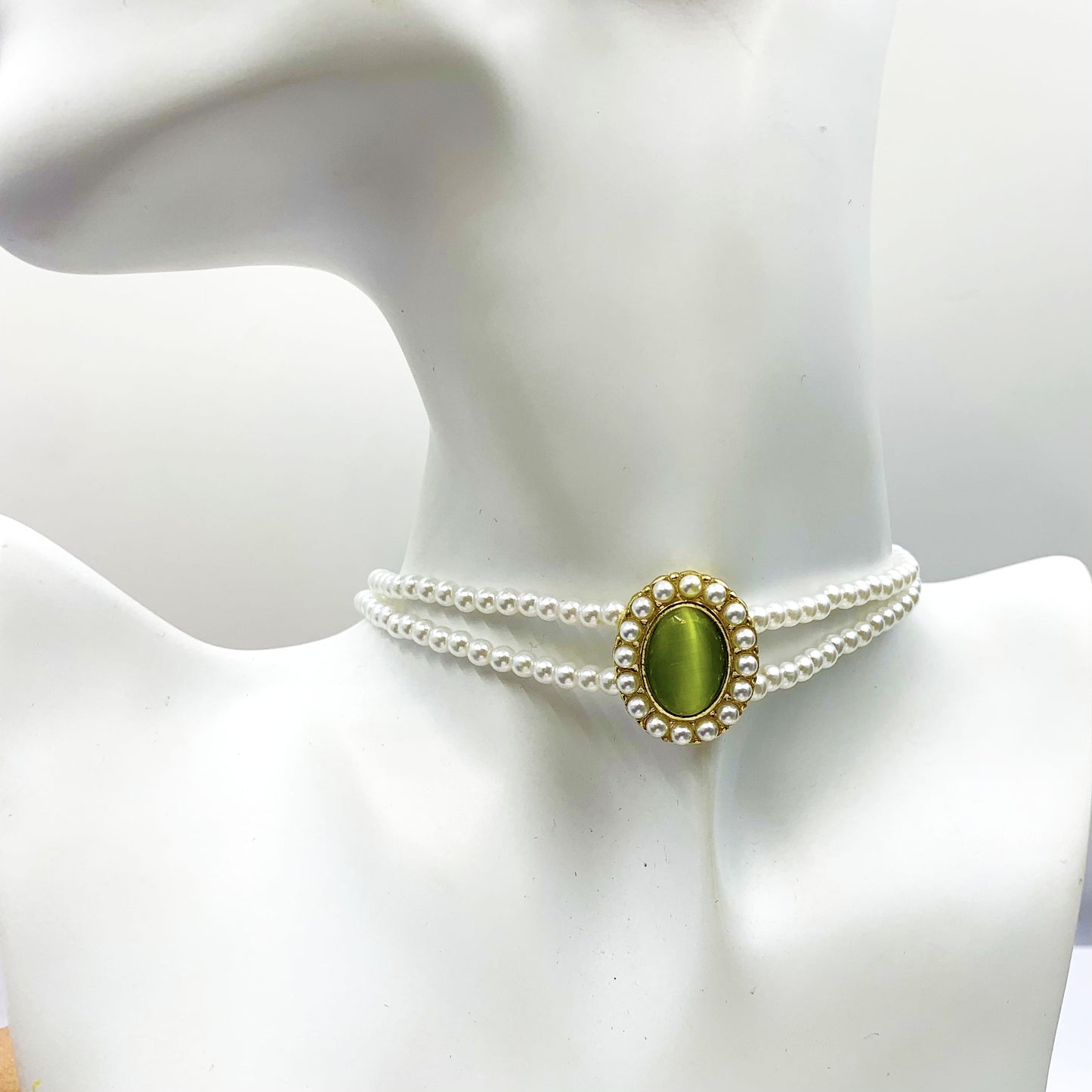 Pearl Gem Choker Necklace For Women, Featuring Gem Inlay, Perfect For Wedding Occasions