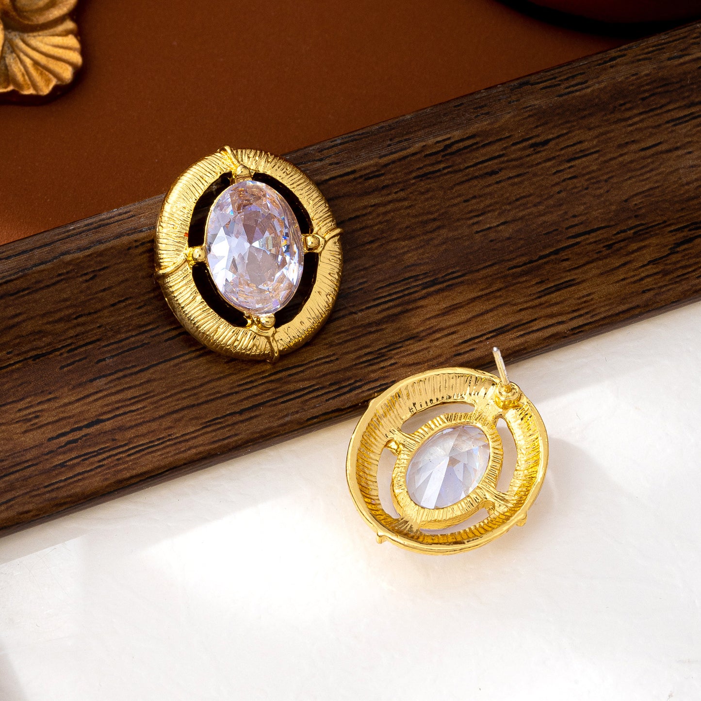 Elaborate Maillard Style Flowers Stud Earrings For Women In Natural Pink With Crystal Inlay, Made Of Zinc Alloy