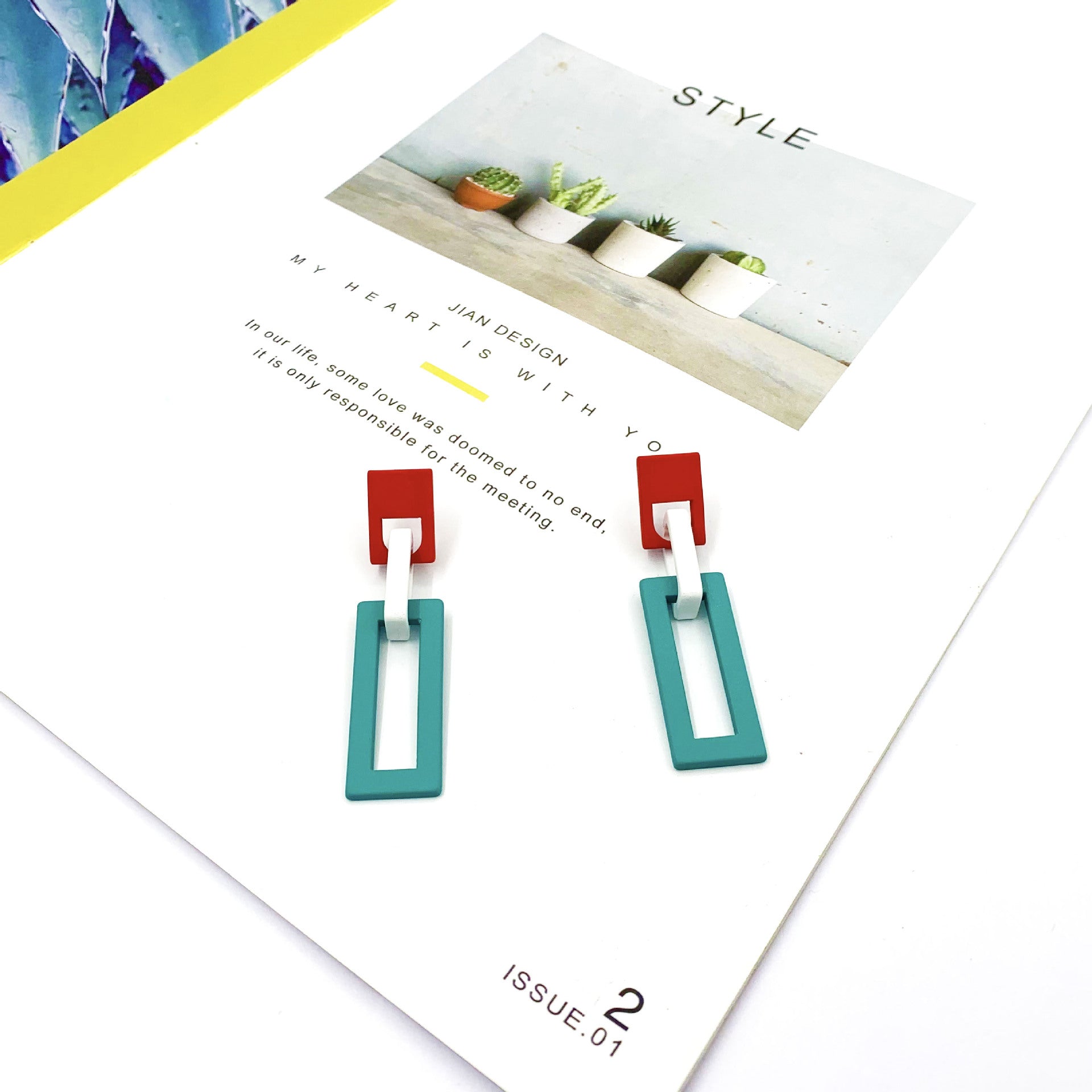 Color Block Stud Earrings For Women With Alloy Base And Artificial Gemstones Featuring Stoving Varnish Finish