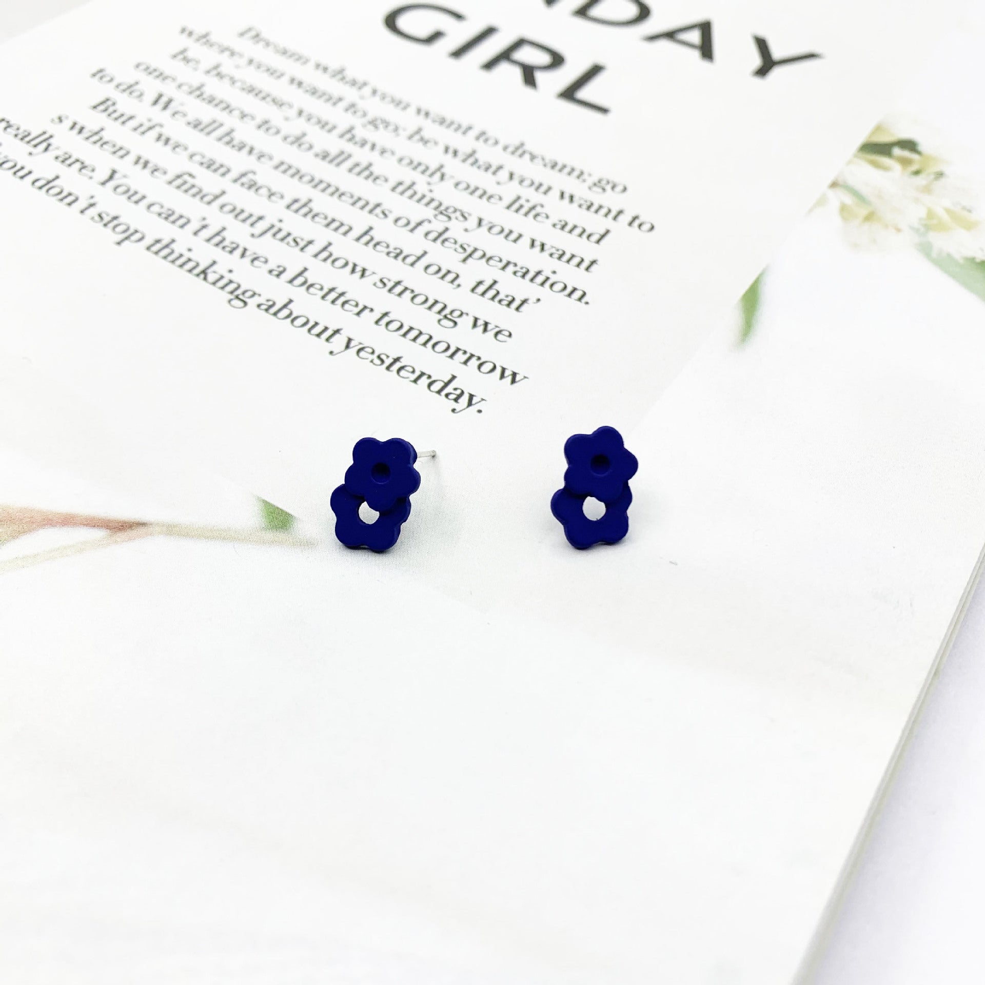 Blue Flower Stud Earrings For Women, Electroplated Alloy With Artificial Gemstones