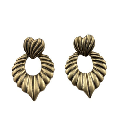 Water Droplets Stud Earrings For Unisex Featuring Electroplated Gold Finish And 925 Sterling Silver Posts In Zinc Alloy
